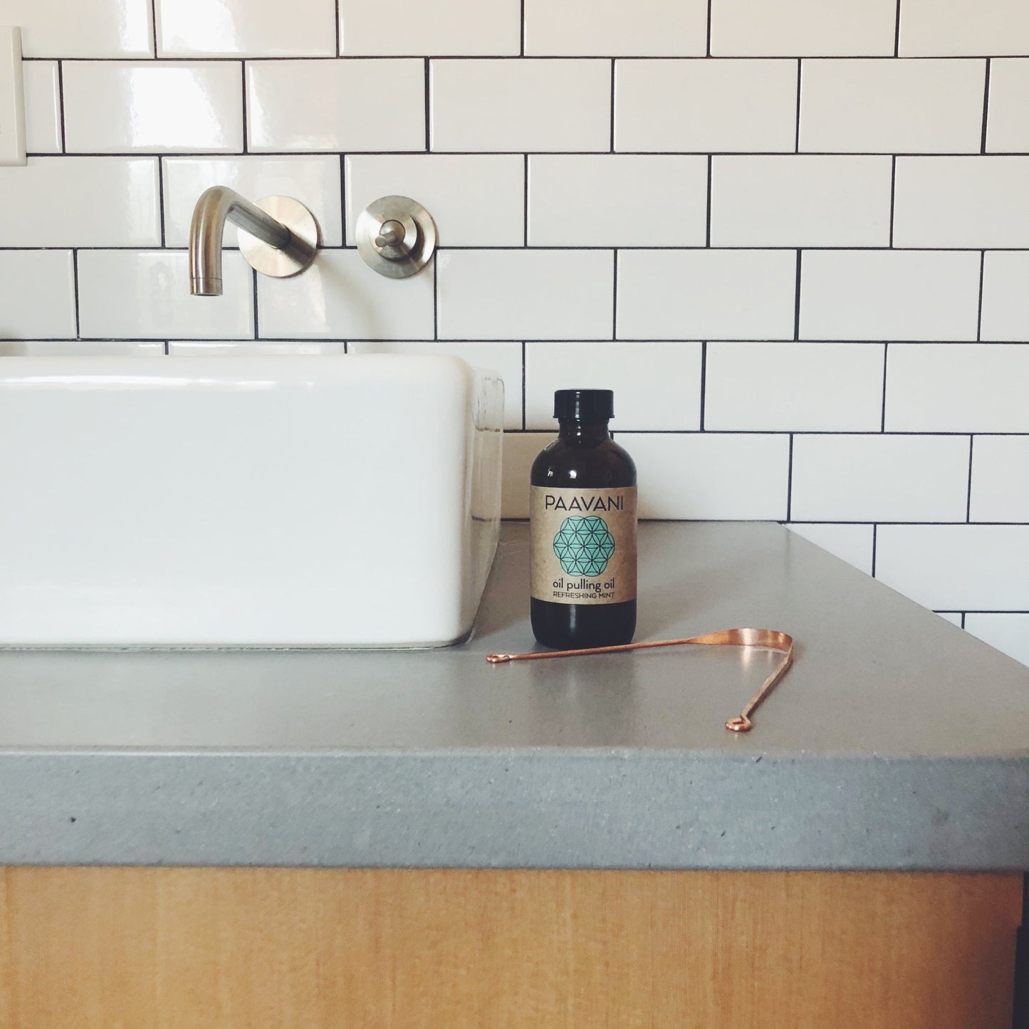 Mint Oral Care Ritual | Ayurvedic Oil Pulling & Tongue Cleaning - DraftFuel Sports