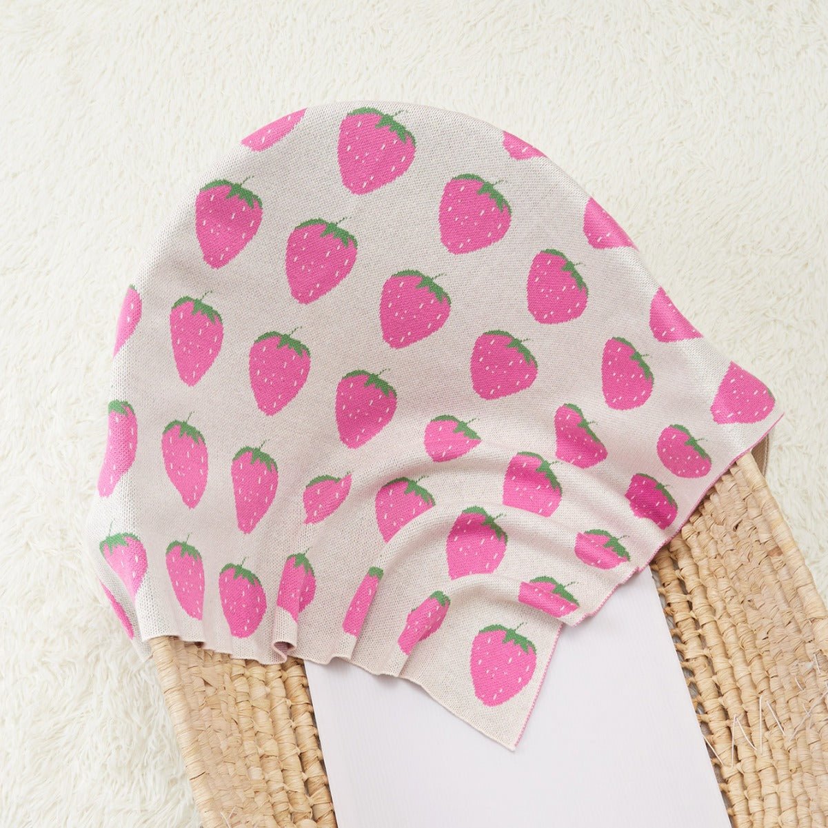 New Arrival Knitted Baby Blanket With Simple Fruits Pattern: New Collection For All Seasons - DraftFuel Sports