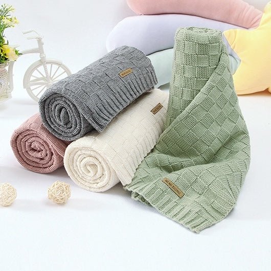 Kids Logo Patched Design Solid Color Knittted Warm Blanket - DraftFuel Sports